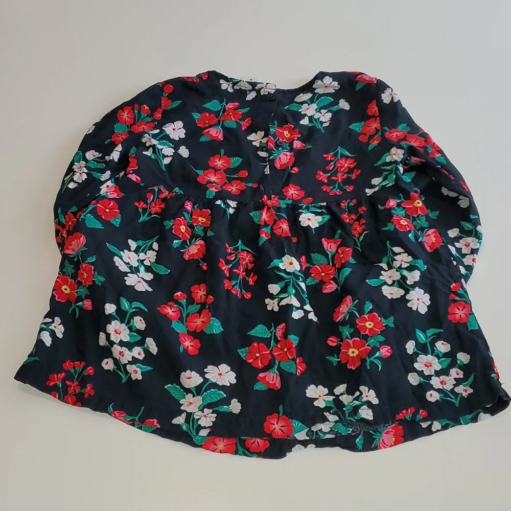Girls Carter's shirt size 7